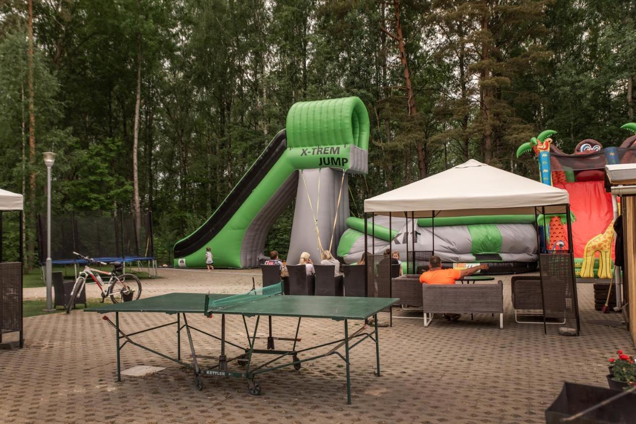 Camping & Camper Place Pasvalys Exterior foto