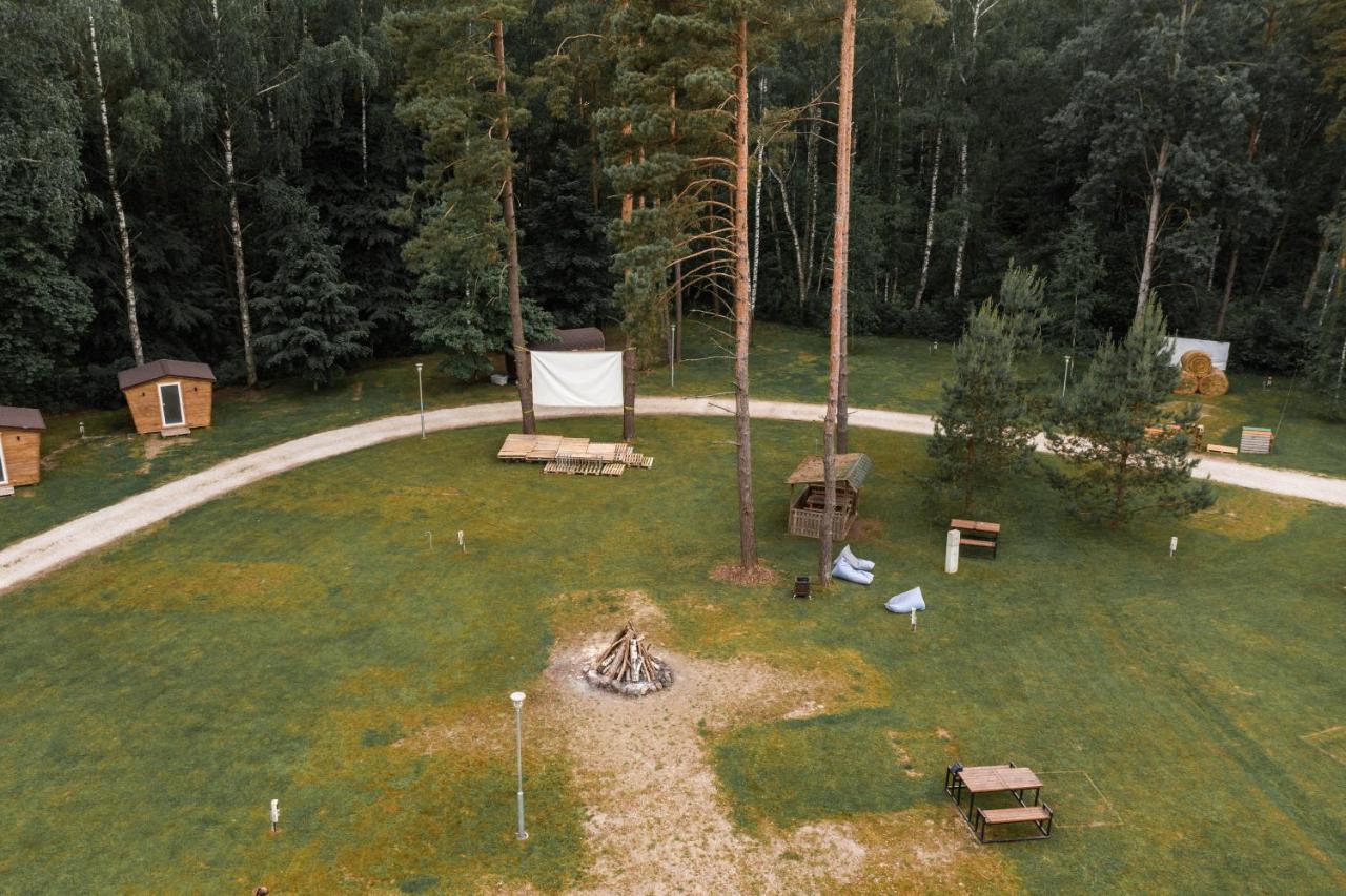 Camping & Camper Place Pasvalys Exterior foto