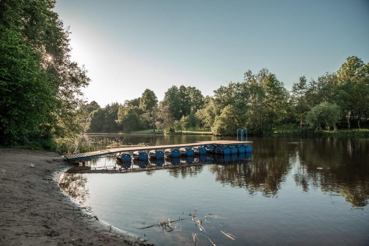 Camping & Camper Place Pasvalys Exterior foto